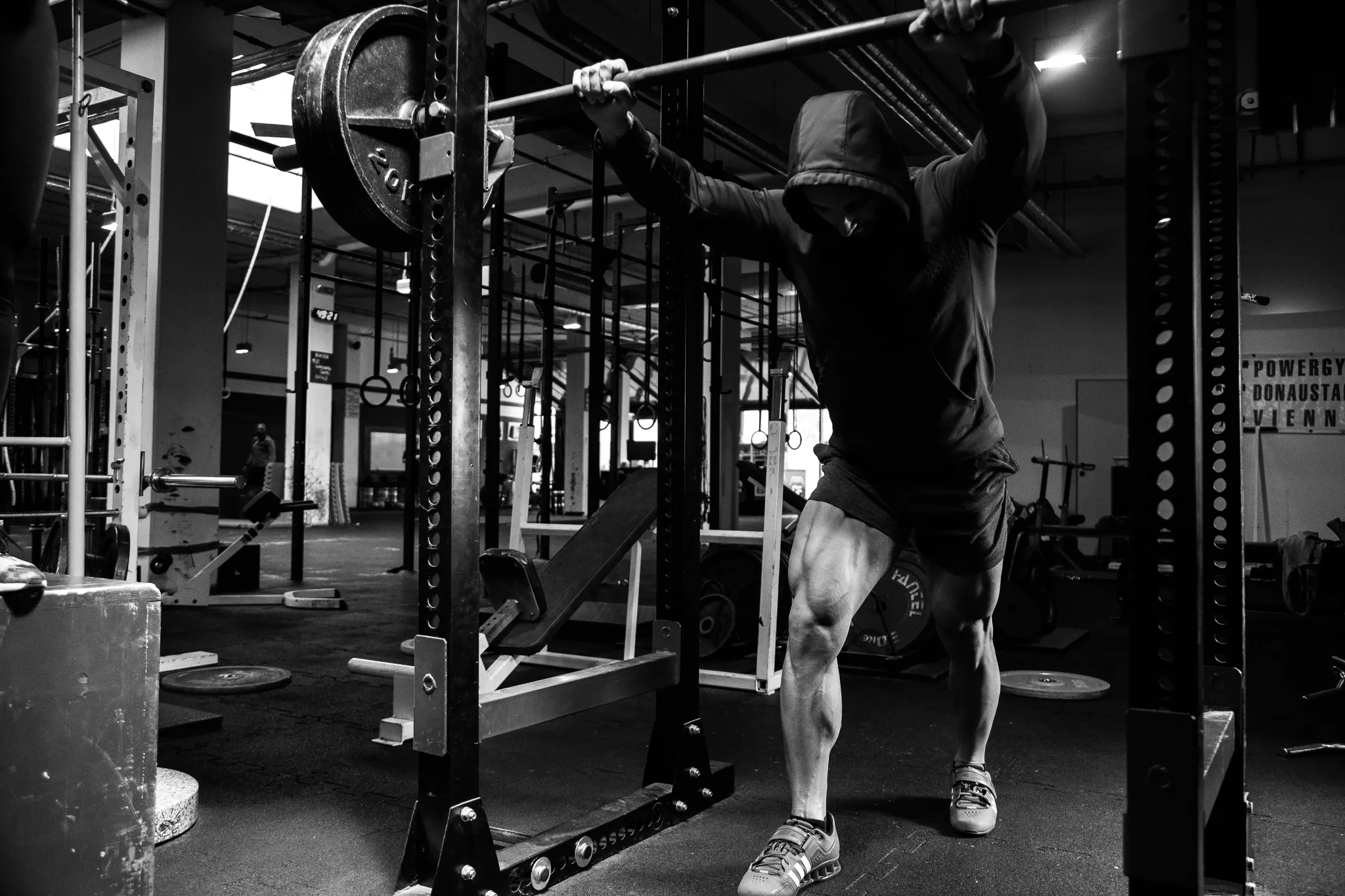 How To Do Squat: The Beginner's Guide